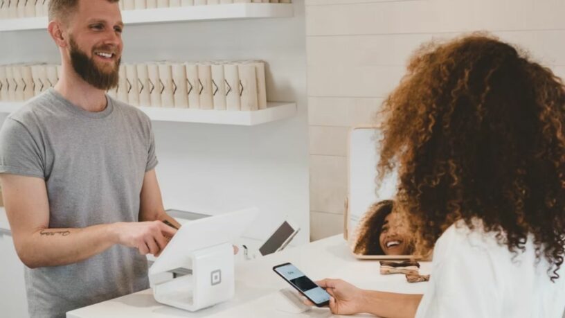 Logra que los clientes vuelvan a tu negocio con estas estrategias